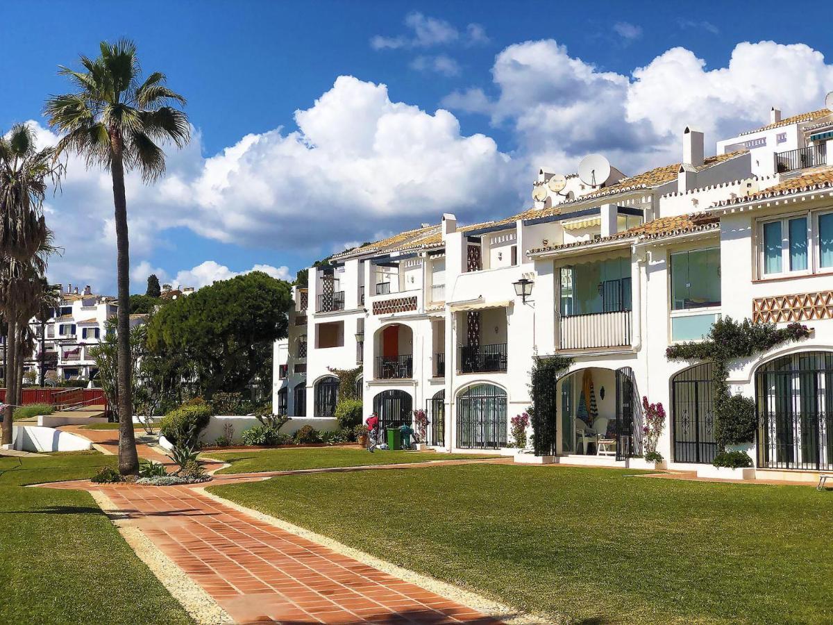 Dona Lola Micaela - Fully Equiped 1 Bedroom Ground Floor Beach Front Apartment With Direct Access To The Beach Of Calahonda - Costa Del Sol - Cs155 Sitio de Calahonda Ngoại thất bức ảnh