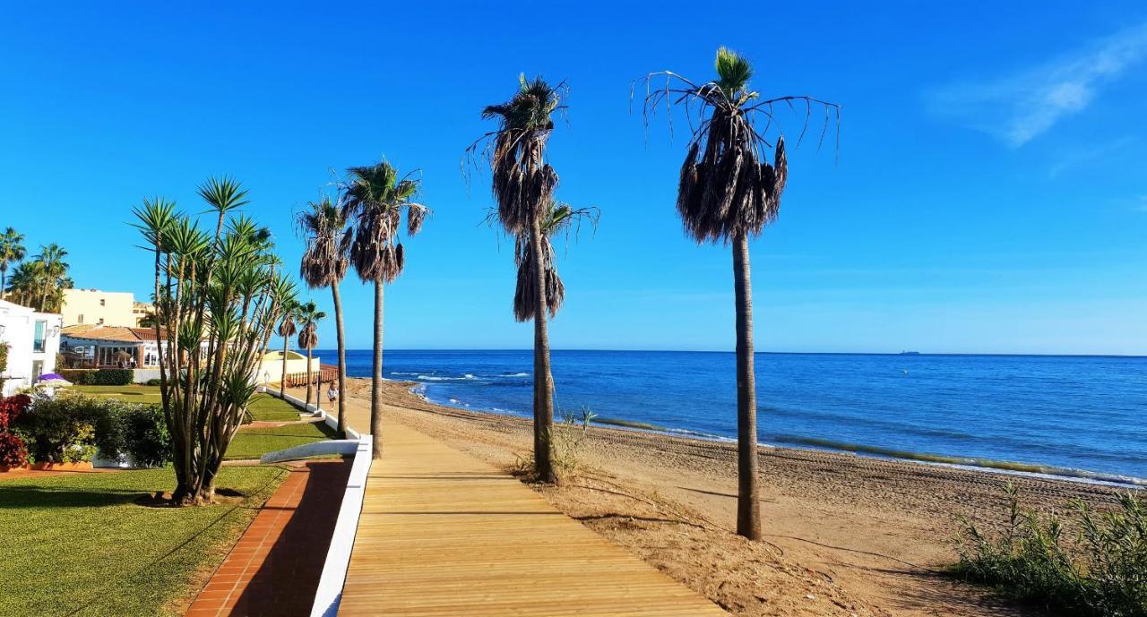 Dona Lola Micaela - Fully Equiped 1 Bedroom Ground Floor Beach Front Apartment With Direct Access To The Beach Of Calahonda - Costa Del Sol - Cs155 Sitio de Calahonda Ngoại thất bức ảnh